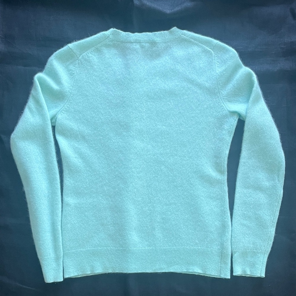 Lord & Taylor Light Blue Green Cashmere Sweater Medium Vintage - Picture 6 of 7